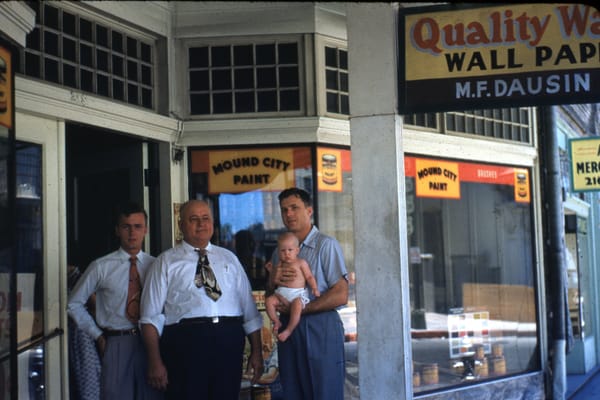 Photo of Edward Dausin